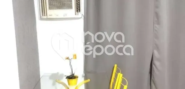 Kitnet à venda, 20m² no Praça da Bandeira, Rio de Janeiro
