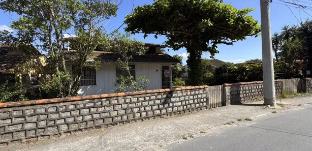 Casa com 4 Quartos à venda, 170m² no Centro, São Francisco do Sul
