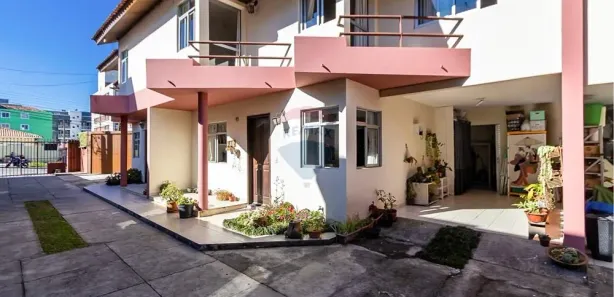 Sobrado com 3 Quartos à venda, 129m² no Cajuru, Curitiba