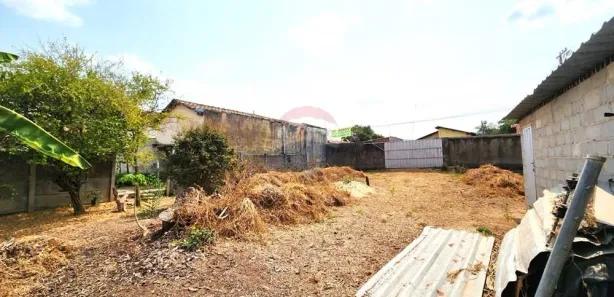 Terreno / Lote / Condomínio à venda, 737m² no Centro, Florestal