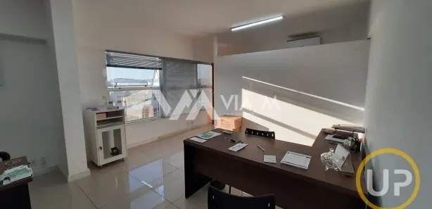 Conjunto Comercial / Sala à venda, 30m² no Centro, Betim