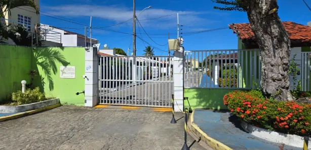 Casa de Condomínio com 3 Quartos à venda, 80m² no Rosa Elze, São Cristóvão