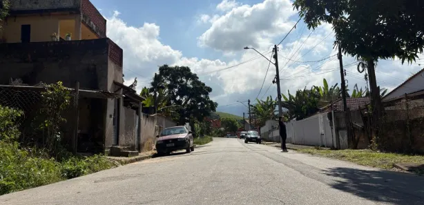 Terreno / Lote / Condomínio à venda, 240m² no Engenheiro Passos, Resende