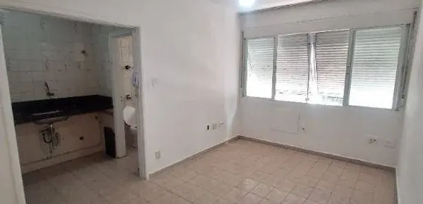 Kitnet para alugar, 30m² no Boqueirão, Santos