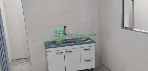 Kitnet com 1 Quarto à venda, 40m² no Balneario Regina Maria, Mongaguá