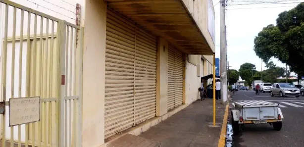 Prédio Inteiro para venda ou aluguel, 3000m² no São Joaquim, Araçatuba