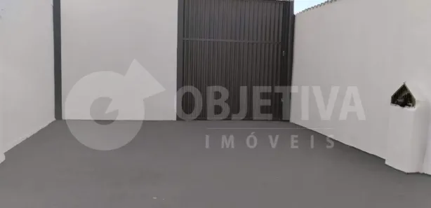 Galpão / Depósito / Armazém à venda, 74m² no Osvaldo Rezende, Uberlândia