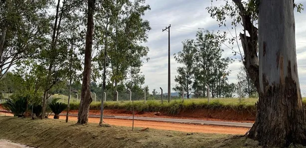 Terreno / Lote / Condomínio à venda, 394m² no Colinas do Castelo, Jaguariúna