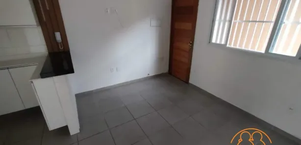 Casa com 2 Quartos para alugar, 47m² no Vila São Jorge, São Vicente