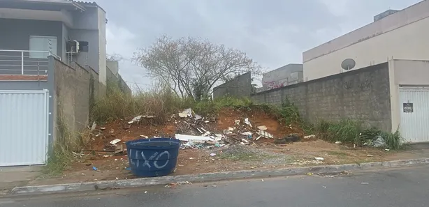 Terreno / Lote / Condomínio à venda, 372m² no Novo Horizonte, Macaé