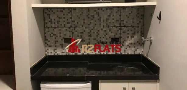 Flat com 1 Quarto para alugar, 33m² no Cerqueira César, São Paulo