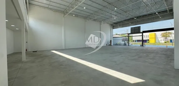 Loja / Salão / Ponto Comercial para alugar, 590m² no Vila João Ramalho, Mauá