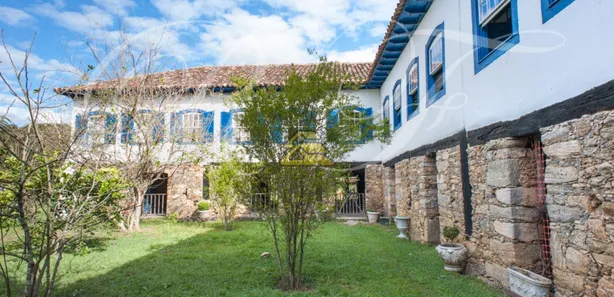 Fazenda / Sítio / Chácara com 11 Quartos à venda, 242000m² no Dorândia, Barra do Piraí