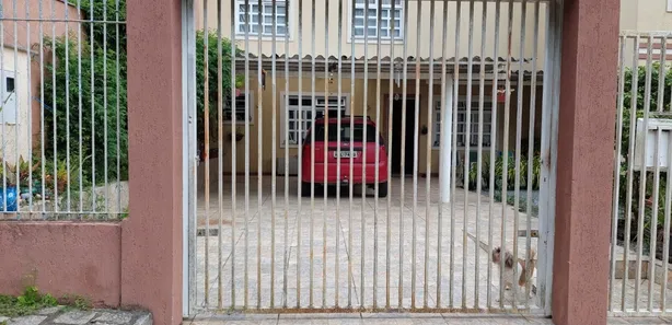 Sobrado com 4 Quartos à venda, 248m² no Jardim Guarany, Campo Largo