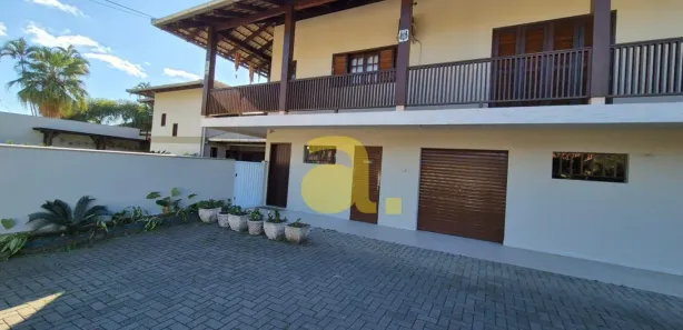 Conjunto Comercial / Sala para alugar, 100m² no Velha Central, Blumenau