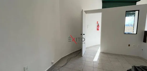 Loja / Salão / Ponto Comercial para alugar, 45m² no Núcleo Residencial Sequoia, Várzea Paulista