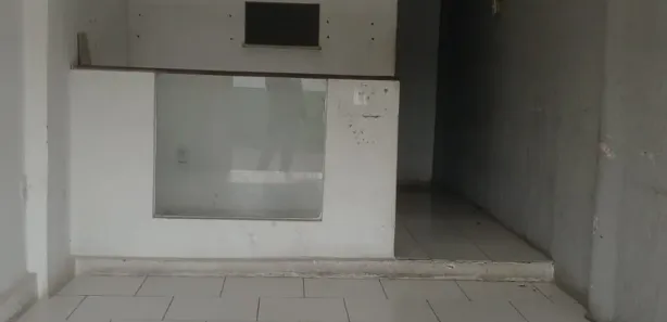 Loja / Salão / Ponto Comercial para alugar, 10m² no Tomba, Feira de Santana