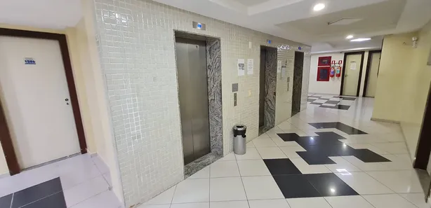 Conjunto Comercial / Sala à venda, 32m² no Jardim Vinte e Cinco de Agosto, Duque de Caxias