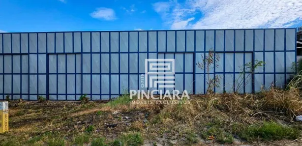 Galpão / Depósito / Armazém para venda ou aluguel, 2100m² no Marambaia, São Gonçalo