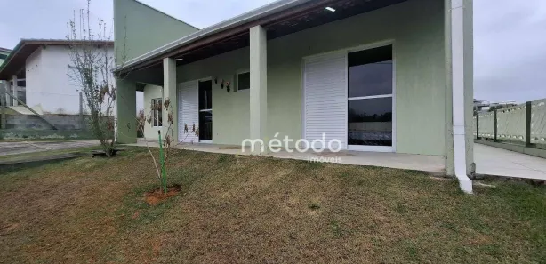 Fazenda / Sítio / Chácara com 4 Quartos para alugar, 250m² no Jardim Nova Esperança, Jacareí