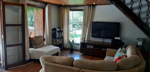Fazenda / Sítio / Chácara à venda, 300m² no , Mairinque