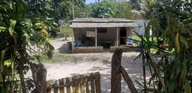 Fazenda / Sítio / Chácara com 2 Quartos à venda, 90m² no Barão de Guandu, Nova Iguaçu
