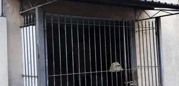 Casa com 1 Quarto para alugar, 50m² no Jardim Tucunduva, Carapicuíba