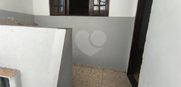 Casa de Vila com 1 Quarto para alugar, 65m² no Jardim Clementino, Taboão da Serra