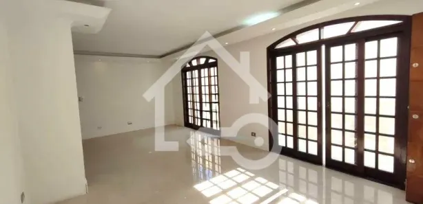 Casa com 3 Quartos para venda ou aluguel, 264m² no Parque Terra Nova, São Bernardo do Campo