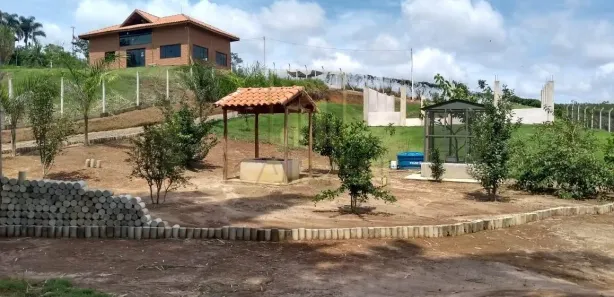 Fazenda / Sítio / Chácara com 1 Quarto à venda, 3500m² no Chácara Marambaia, Caçapava