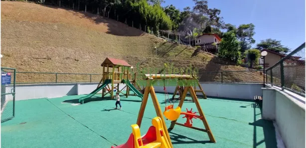 Apartamento com 2 Quartos para alugar, 60m² no Corrêas, Petrópolis