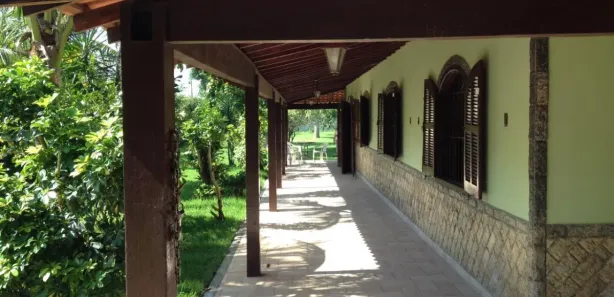 Fazenda / Sítio / Chácara com 5 Quartos à venda, 258m² no Bacaxá (Bacaxá), Saquarema