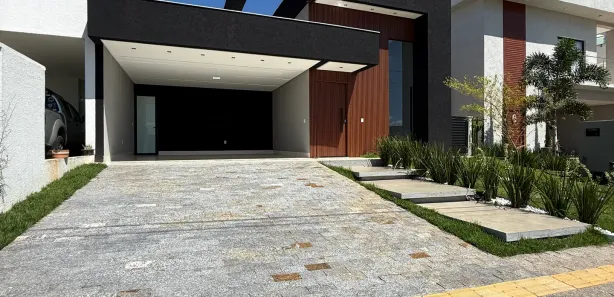 Casa de Condomínio com 3 Quartos à venda, 192m² no Residencial Condomínio Jardim Veneza, Senador Canedo