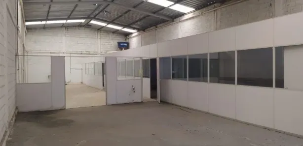 Galpão / Depósito / Armazém à venda, 250m² no San Marino, Ribeirão das Neves