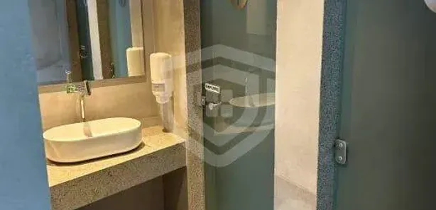 Loja / Salão / Ponto Comercial à venda, 1000m² no Centro, Bauru