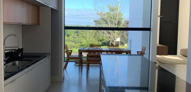 Casa de Condomínio com 4 Quartos para alugar, 394m² no Alphaville (Abrantes), Camaçari
