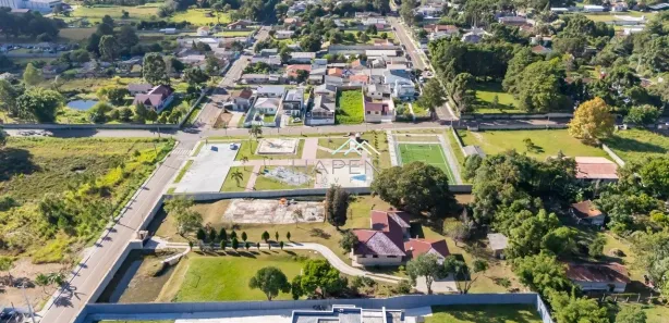 Fazenda / Sítio / Chácara com 3 Quartos à venda, 224m² no Granja das Acácias, Quatro Barras