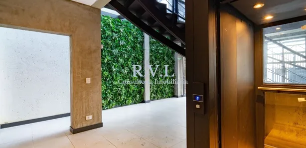 Prédio Inteiro com 15 Quartos para venda ou aluguel, 499m² no Vila Junqueira, Atibaia