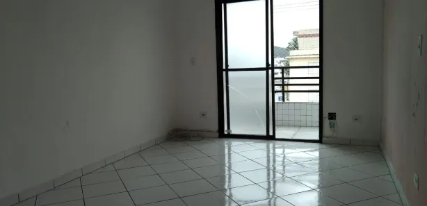 Apartamento com 2 Quartos para alugar, 75m² no Jardim Aguapeu, Mongaguá