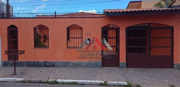 Casa Comercial com 4 Quartos para alugar, 164m² no Jardim Santa Helena, Suzano