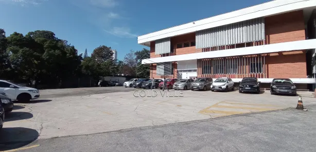Prédio Inteiro para alugar, 1270m² no Núcleo Residencial Isabela, Taboão da Serra