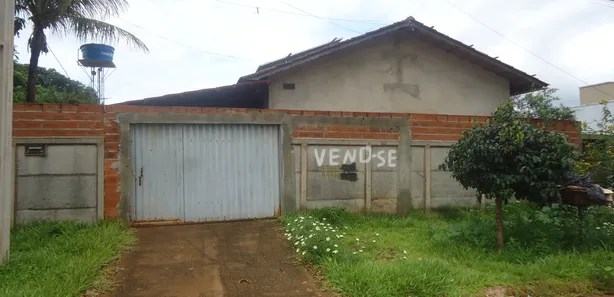 Sobrado com 2 Quartos à venda, 139m² no Jardim Regina, Goianira
