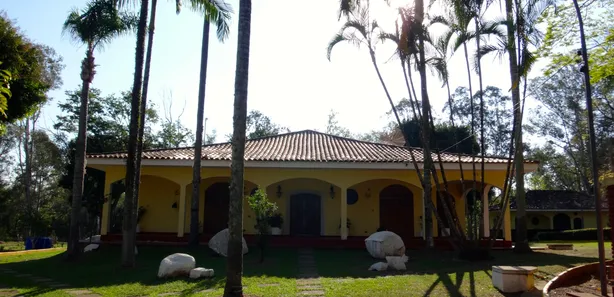 Fazenda / Sítio / Chácara com 4 Quartos à venda, 3000m² no Campos de Atibaia, Atibaia