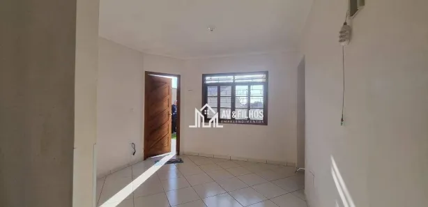 Casa com 2 Quartos para alugar, 53m² no Vila Juliana, Piraquara