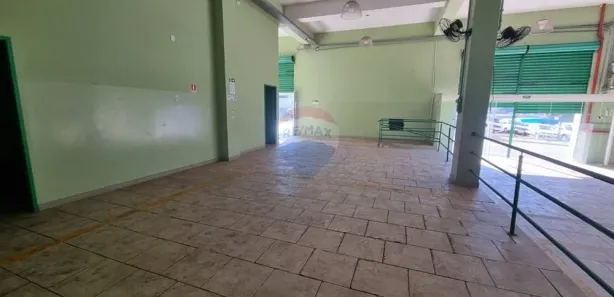 Loja / Salão / Ponto Comercial para alugar, 338m² no Jardim São Cristóvão, Bragança Paulista