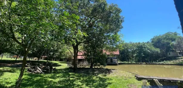 Fazenda / Sítio / Chácara com 10 Quartos à venda, 1600m² no Maraporã, Cachoeiras de Macacu
