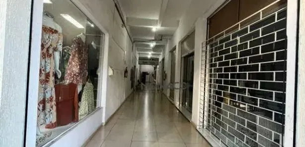 Conjunto Comercial / Sala à venda, 59m² no Centro, Londrina