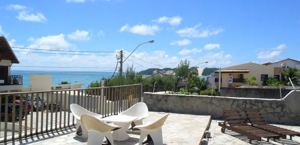 Casa com 4 Quartos à venda, 400m² no Ponta Negra, Natal