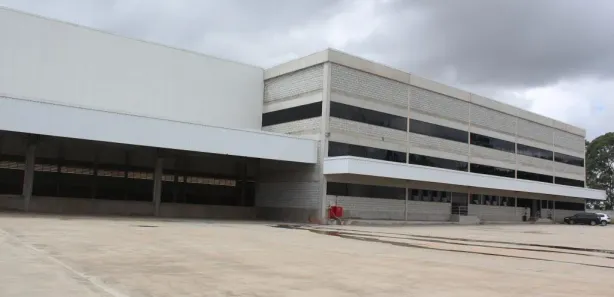 Galpão / Depósito / Armazém para venda ou aluguel, 9088m² no Jardim da Glória, Cotia