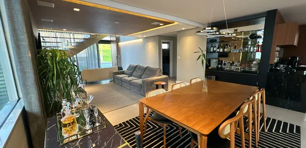 Sobrado com 4 Quartos à venda, 300m² no Alphaville (Abrantes), Camaçari